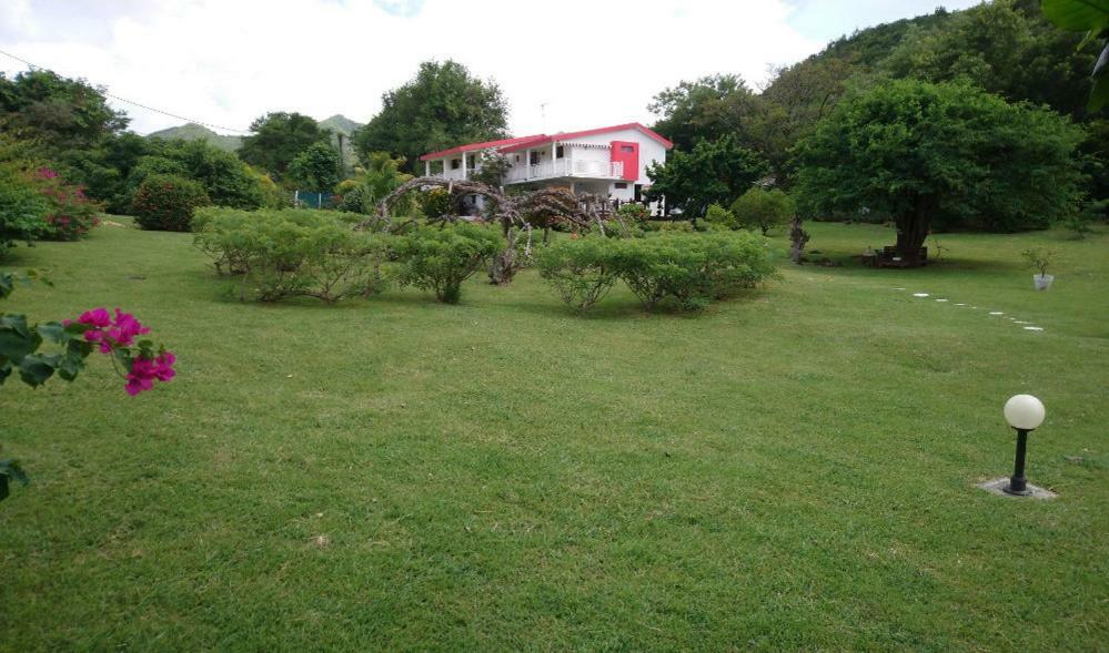 Appartement Gliceria Grande Anse Ngoại thất bức ảnh